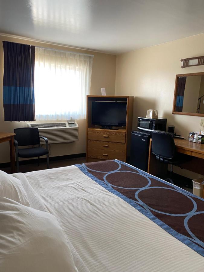 Super 8 By Wyndham Ogallala Esterno foto