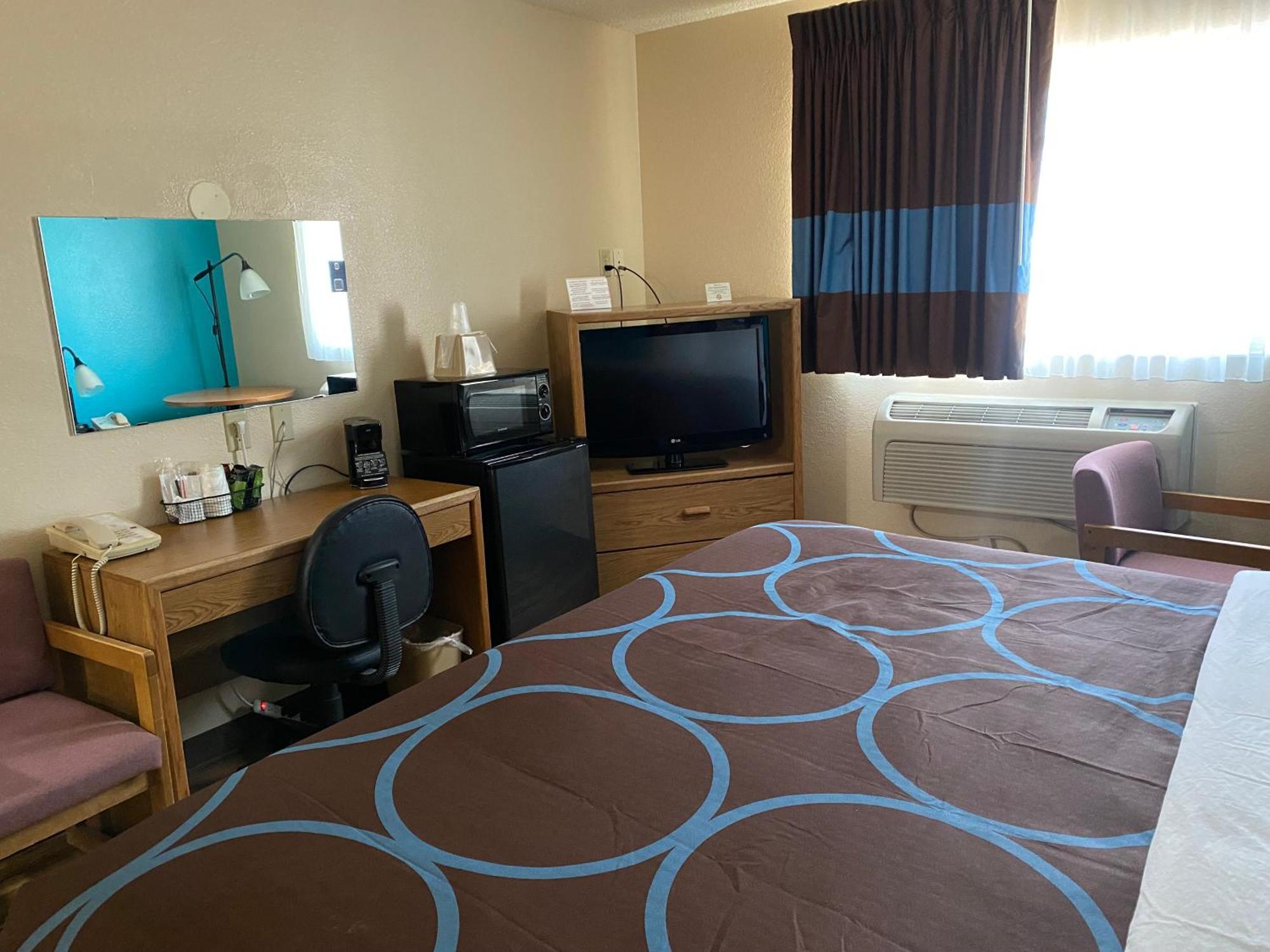Super 8 By Wyndham Ogallala Esterno foto
