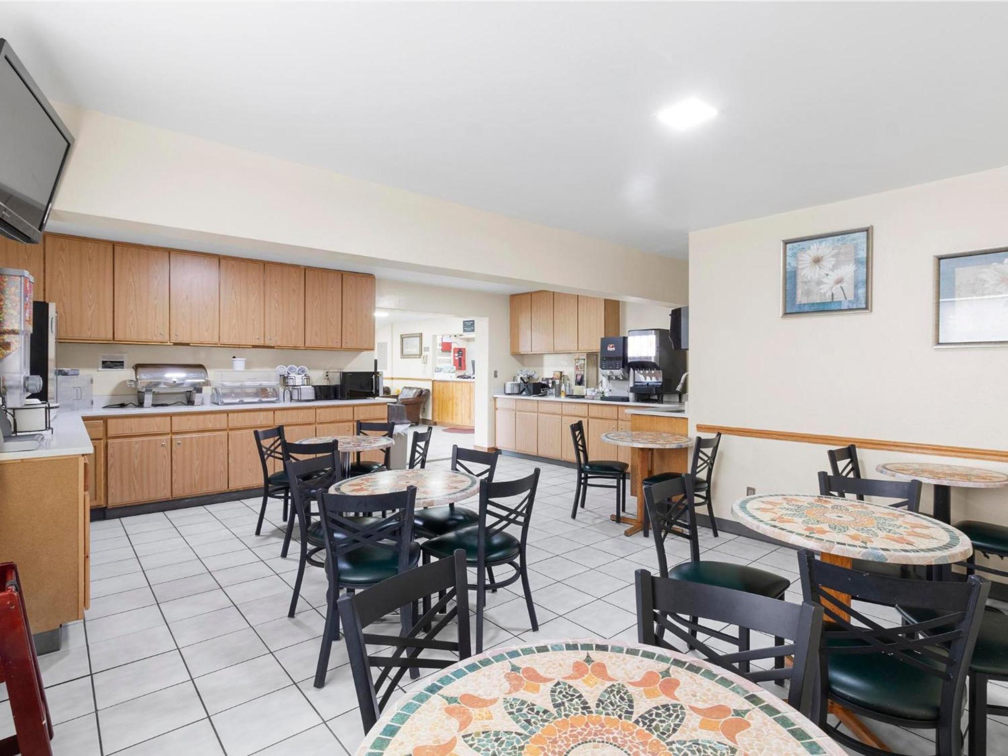 Super 8 By Wyndham Ogallala Esterno foto